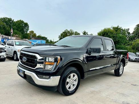 Used 2023 Ford F150 XLT RWD image 2