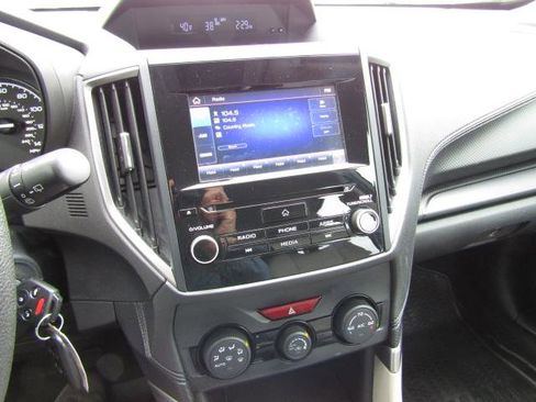 Used 2022 Subaru Forester image 19