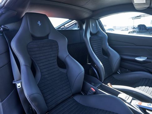 Used 2018 Ferrari 488 GTB image 41