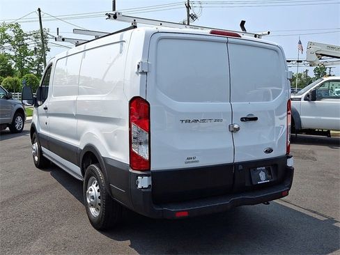 Used 2020 Ford Transit 250 Low Roof AWD image 10