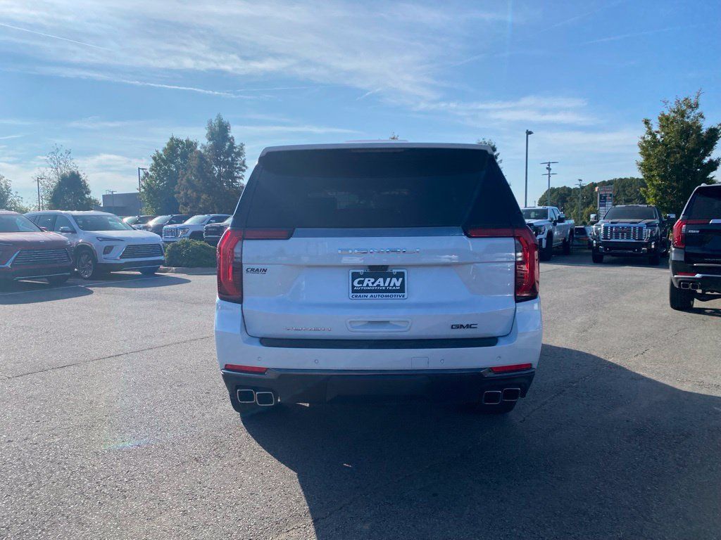 Used 2026 GMC Yukon Denali Ultimate AWD/4WD image 8