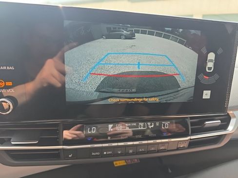 Certified 2025 Toyota Sienna XLE AWD/4WD image 24