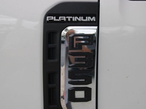 Used 2024 Ford F350 Platinum image 20