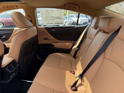 New 2025 Lexus ES 350 Premium image 13