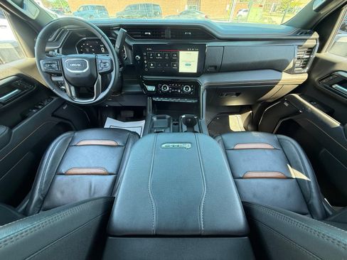 Used 2025 GMC Sierra 2500 AT4 AWD/4WD image 20