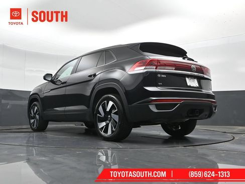 Used 2026 Volkswagen Atlas Cross Sport SE AWD/4WD image 46