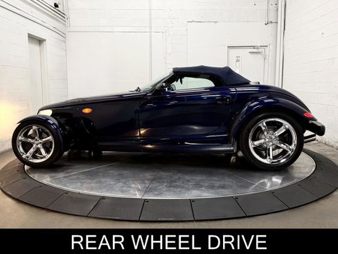 Used 2001 Chrysler Prowler RWD image 6
