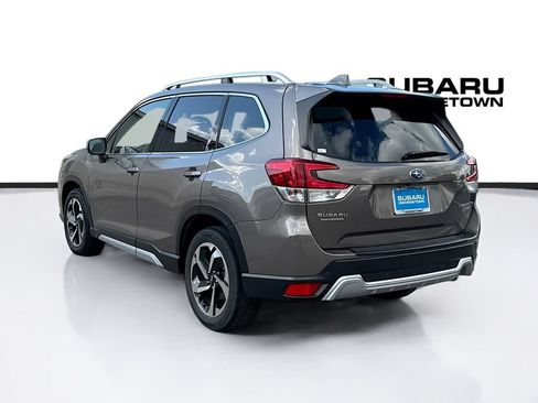 Certified 2023 Subaru Forester Touring AWD/4WD image 5