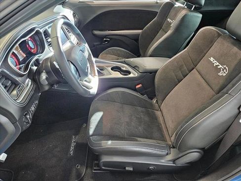 Used 2022 Dodge Challenger SRT Hellcat Redeye image 14