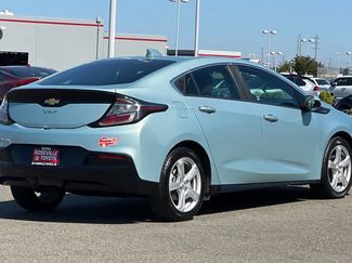 Used 2018 Chevrolet Volt LT FWD video 2