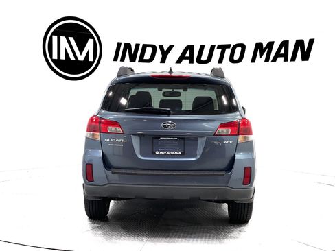 Used 2013 Subaru Outback 2.5i Limited AWD/4WD image 5