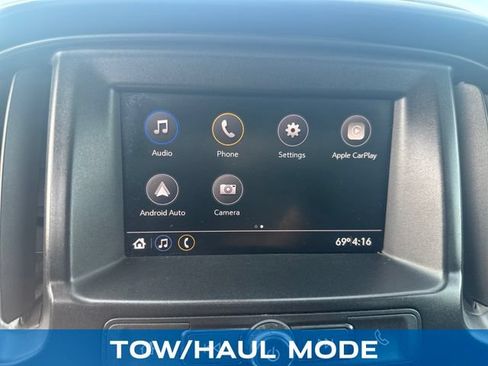 Used 2020 Chevrolet Colorado W/T w/ WT Convenience Package RWD image 19