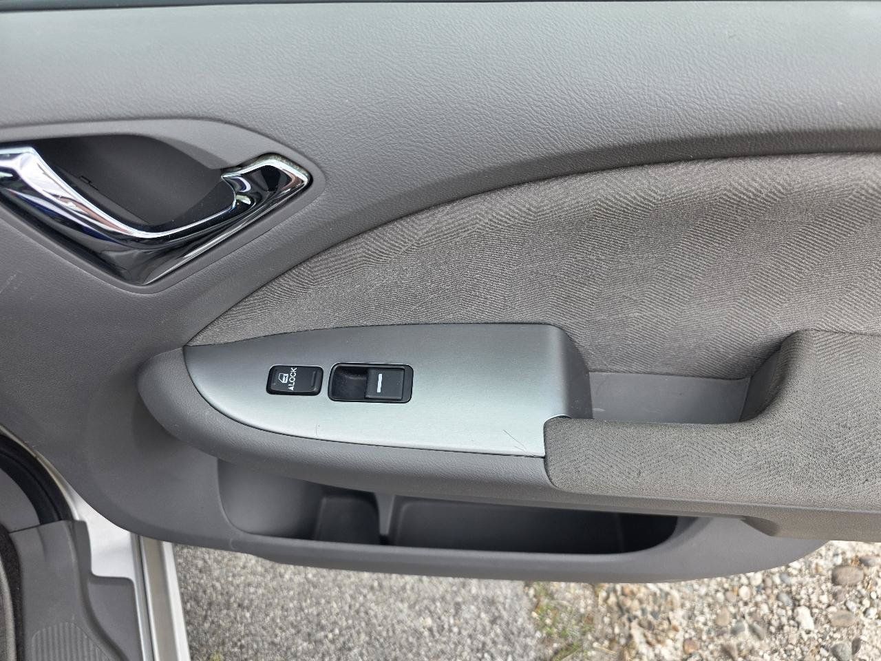 Used 2009 Honda Odyssey EX image 32