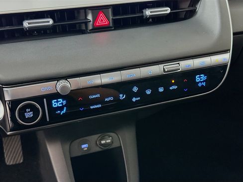 Used 2024 Hyundai Ioniq 5 SEL image 24