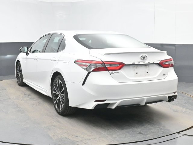 Used 2018 Toyota Camry SE FWD image 7