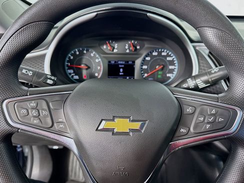 Used 2024 Chevrolet Malibu LT image 16