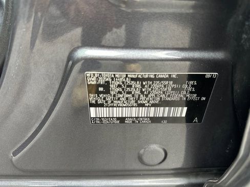 Used 2013 Toyota RAV4 Limited image 27