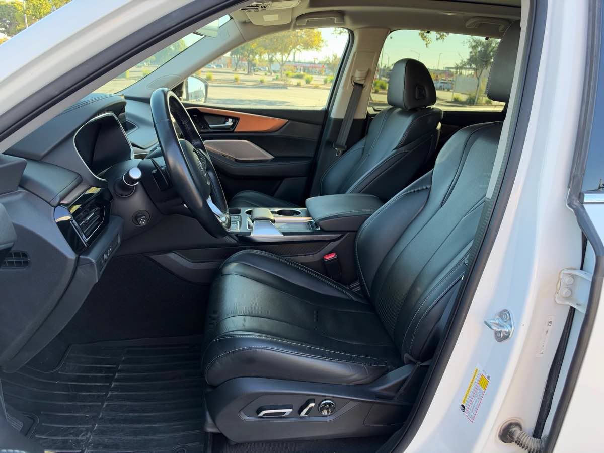 Used 2022 Acura MDX w/ Technology Package AWD/4WD image 14