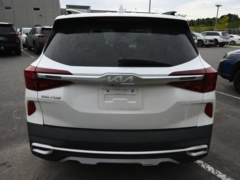 Used 2022 Kia Seltos S AWD/4WD image 5