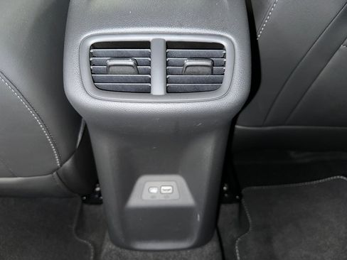 Certified 2023 Buick Envision Essence image 21