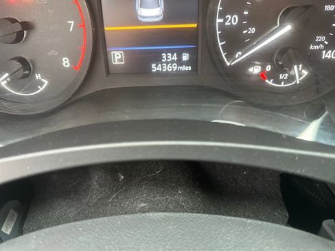 Used 2024 Nissan Altima 2.5 S image 14