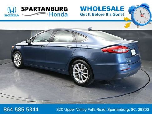 Used 2019 Ford Fusion SE image 7