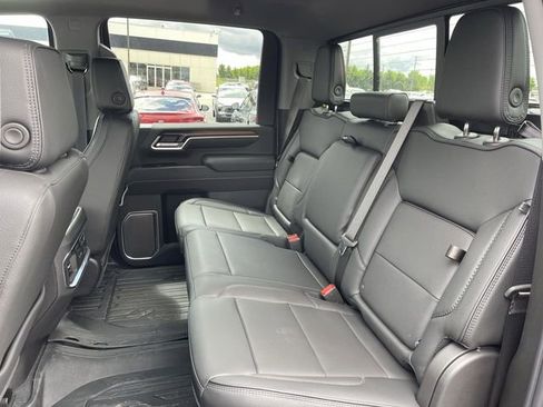 New 2026 GMC Sierra 3500 Denali w/ Denali Reserve Package AWD/4WD image 22