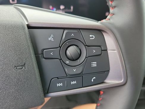 Used 2026 Nissan Sentra SR w/ Floor Mat Package FWD image 30