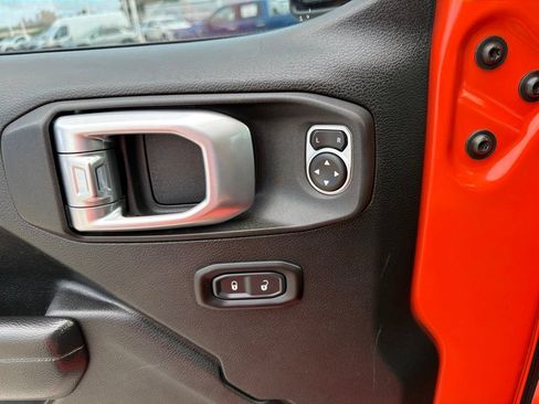 Used 2020 Jeep Wrangler Unlimited Sport S AWD/4WD image 31
