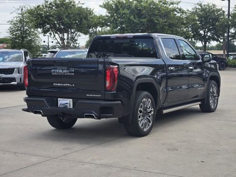 Used 2023 GMC Sierra 1500 Denali Ultimate AWD/4WD image 4