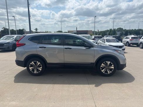 Used 2017 Honda CR-V LX image 4