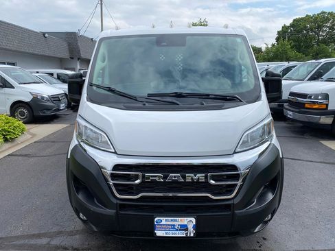 Used 2025 RAM ProMaster 2500 w/ U-Haul Equipment Group FWD image 2