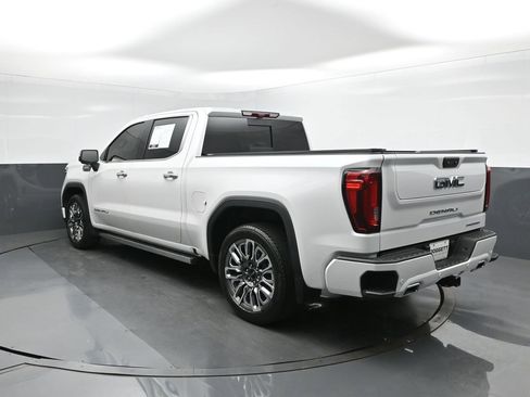 Used 2024 GMC Sierra 1500 Denali Ultimate image 5