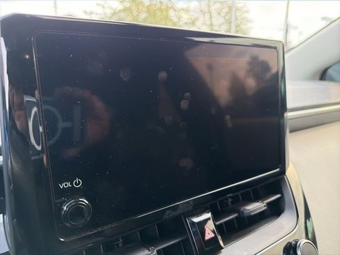 Certified 2024 Toyota Corolla LE image 13