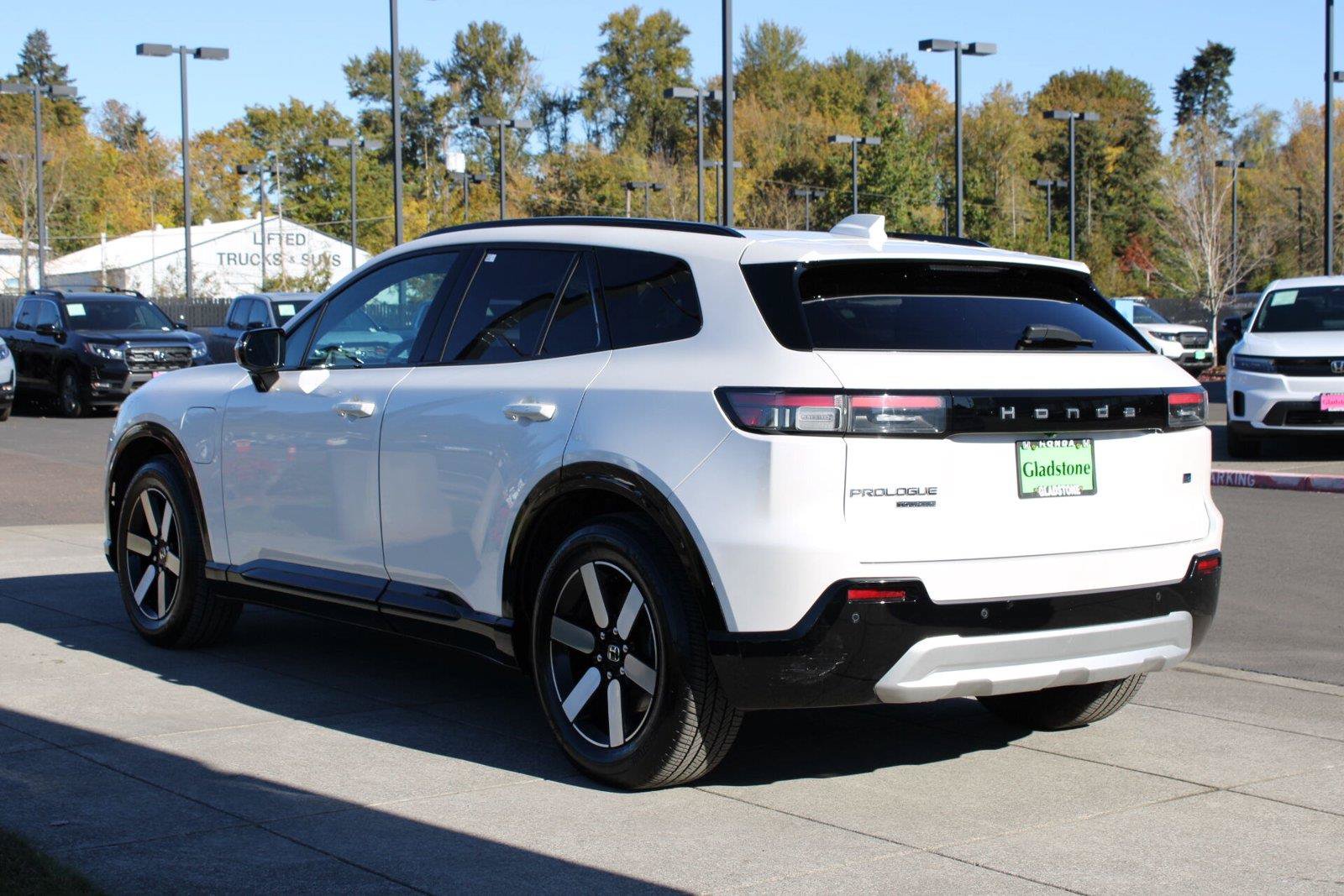 Used 2024 Honda Prologue Touring image 3