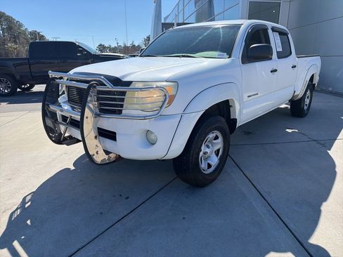 Used 2006 Toyota Tacoma PreRunner image 3