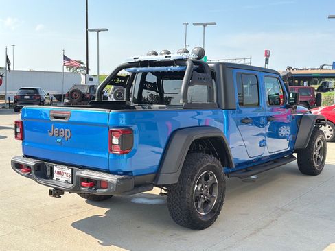 Used 2021 Jeep Gladiator Rubicon AWD/4WD image 4