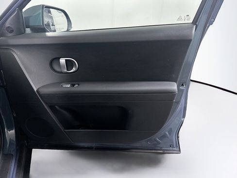 Used 2024 Hyundai Ioniq 5 SEL image 32