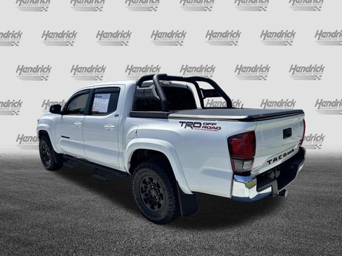 Certified 2022 Toyota Tacoma SR5 RWD image 8