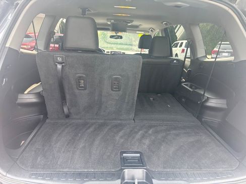 Used 2018 Honda Pilot EX-L image 6