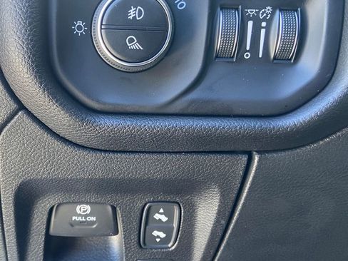 New 2026 RAM 1500 Big Horn AWD/4WD image 14