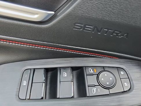 New 2026 Nissan Sentra SR image 30