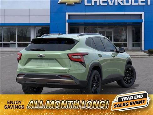 New 2026 Chevrolet Trax ACTIV w/ Sunroof Package image 4