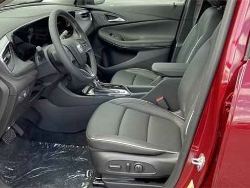 Used 2024 Buick Encore GX Avenir w/ Avenir Convenience Package image 17