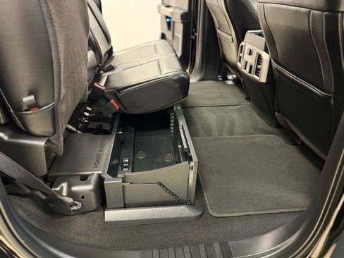 Used 2019 Ford F250 Lariat image 53