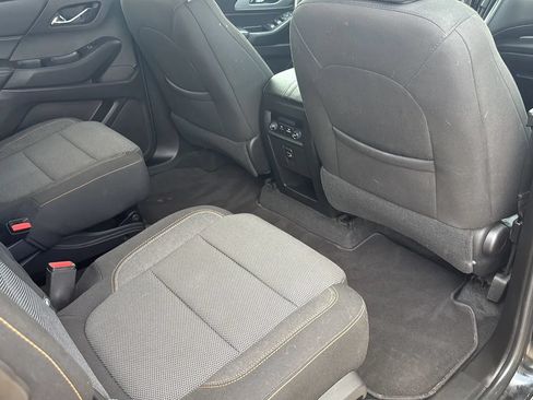 Used 2018 Chevrolet Traverse LT AWD/4WD image 14