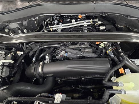 New 2026 Ford Explorer Platinum image 30