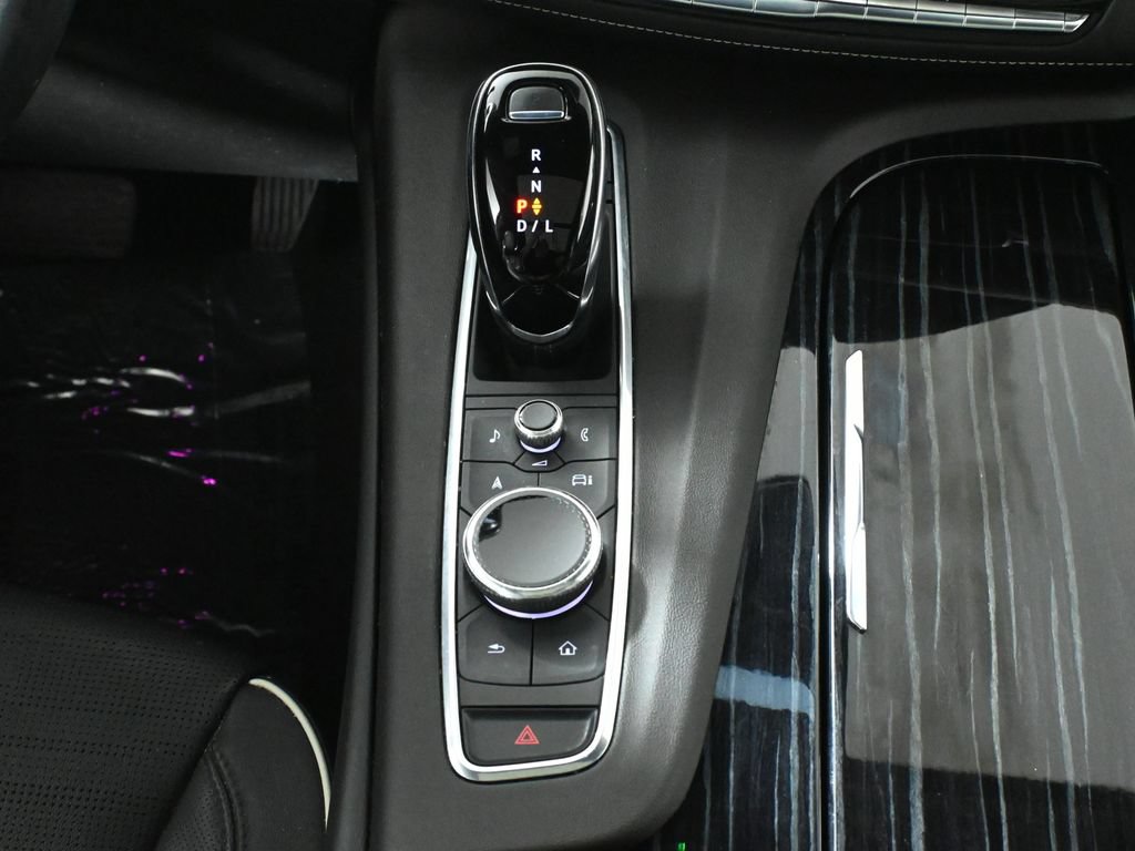 Used 2022 Cadillac Escalade Sport w/ Touring Package AWD/4WD image 22