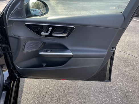 New 2026 Mercedes-Benz C 300 C 300 4MATIC Sedan image 41