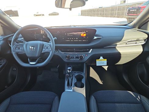 New 2026 Buick Envista Preferred w/ Convenience II Package image 11